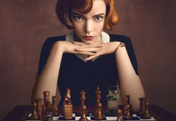 Lady's Gambit on menestyvä minisarja, joka perustuu shakkipeliin