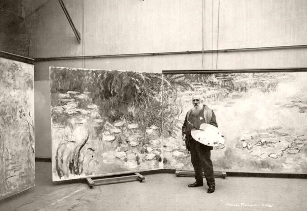 Claude Monet en su estudio fotografiado por Henri Manuel. Foto:  Liz Lidgett Gallery