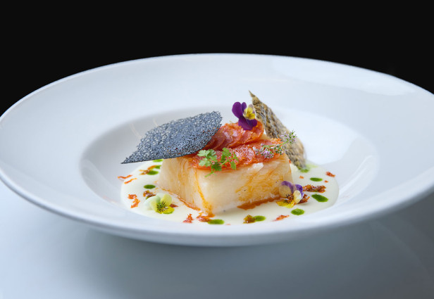 Receta F°: Cocina este bacalao confitado al estilo Le Cordon Bleu. Foto: Cortesía