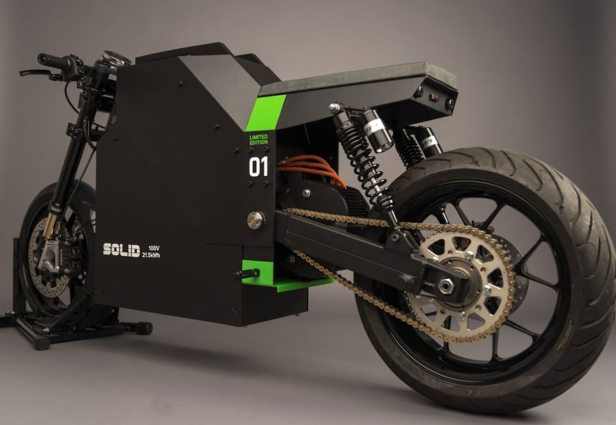 CRS-01: 환경 발자국이 가장 작은 전기 오토바이. 사진: 솔리드 EV 라이드