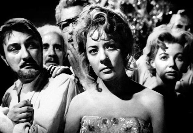 El Ángel exterminador es una película dirigida por Luis Buñuel con Silvia Pinal. Foto: Vanity Fair