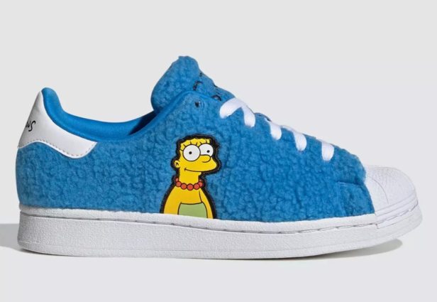 Adidas Superstar Marge Simpson'a bir bakın. Kaynak: Adidas