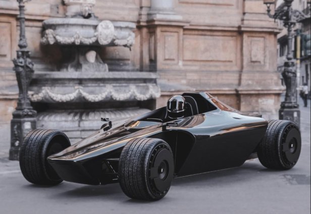 Dai un'occhiata a Monaco, la nuova auto sportiva elettrica di Bandit9. Fonte: sito web Bandit9