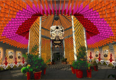 Katso, miltä Betsabeé Romeron Flower of Light and Song -installaatio näyttää. Lähde: Kohteliaisuus