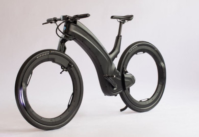 L'avenir est maintenant avec le vélo électrique Reevo Hubbles. PHOTO: Designboom