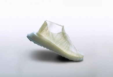 «Это выращено»: кроссовки из микробной ткани. ФОТО: jenkeane.com
