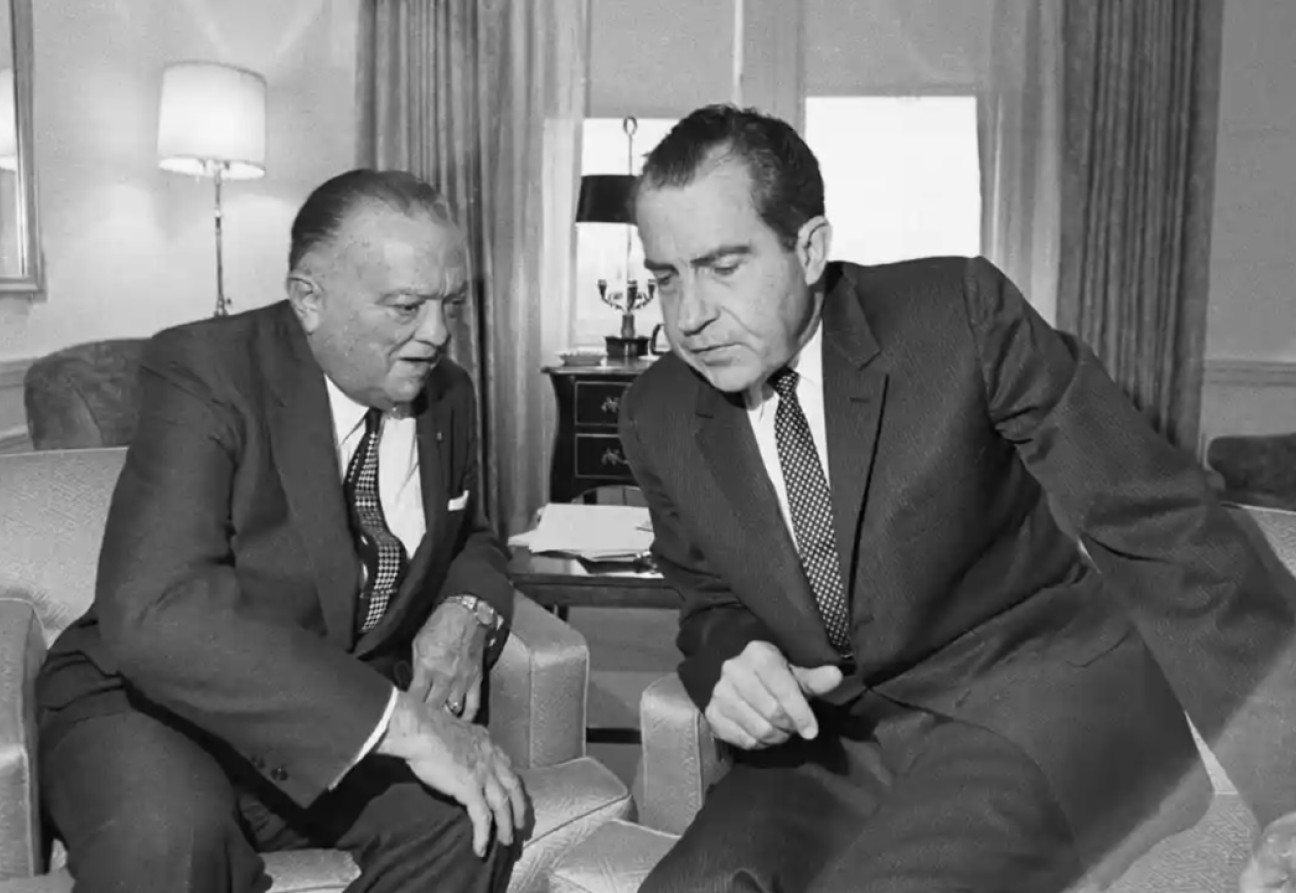 1968년 Richard Nixon과 J Edgar Hoover. 출처: The Guardian