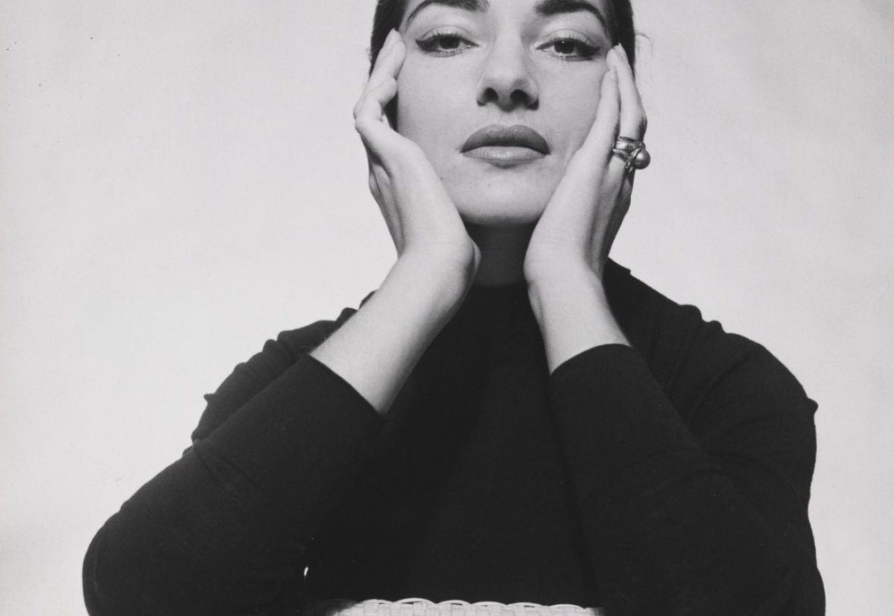 Retrato de María Callas hecho por Cecil Beaton en 1956. Foto: The Museum of Modern Art 