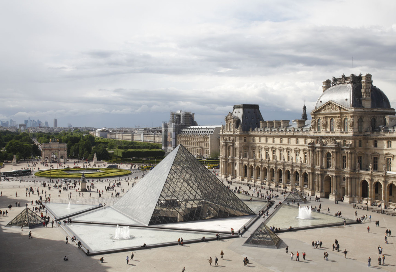 Pour pouvoir visiter le Louvre vous devrez payer par carte.