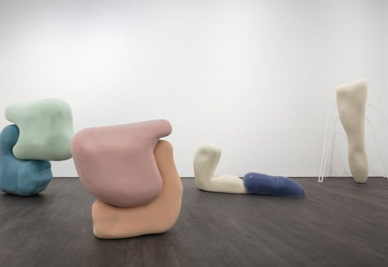 Déformation Professionelle, 2016-2017. Nairy Baghramian. Foto: ARTPIL