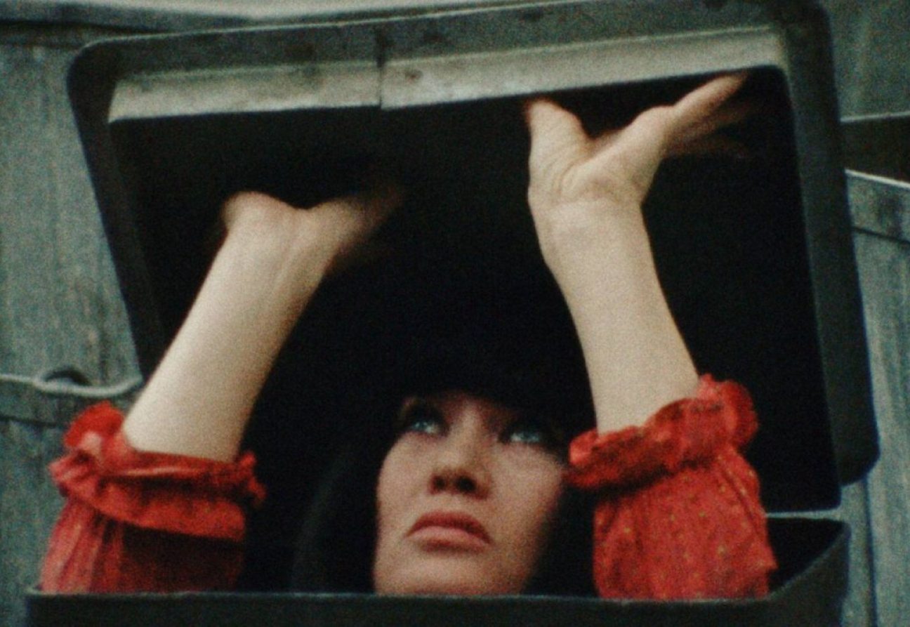Image of Tales of The Dumpster Kid, 1971, a film directed by Ula Stöckl and Edgar Reitz. Source: ImageForum