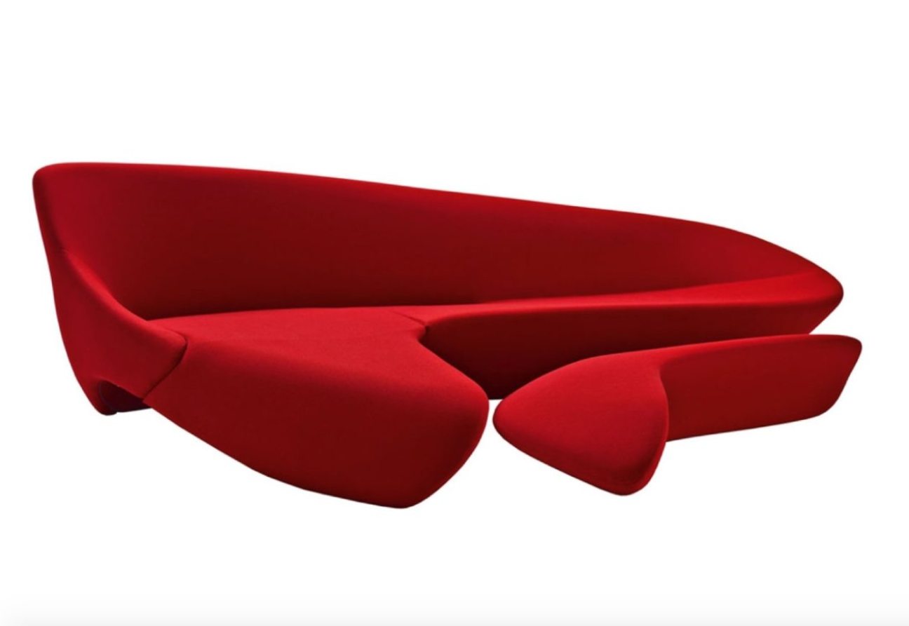 Plush, sofá ideado por la arquitecta Zaha Hadid. Foto: Chaplins