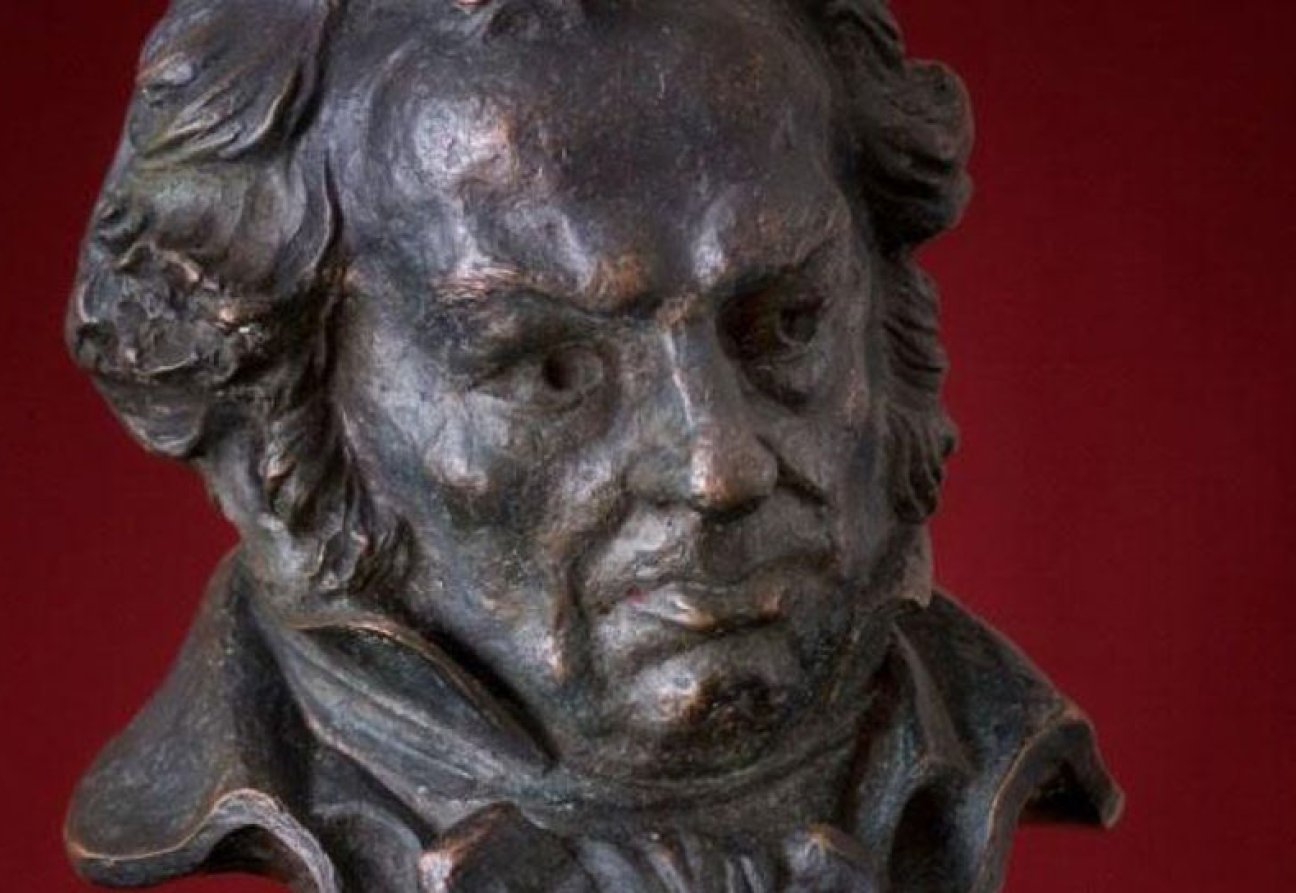 Lo que hay detrás de dos de las estatuillas más famosas: Oscar y Goya